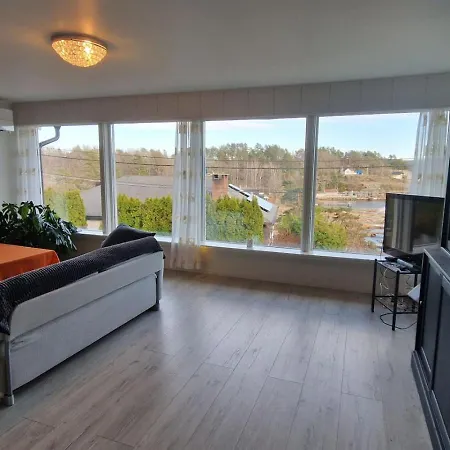 בית נופש The Sea View. 3 Br Tokenes