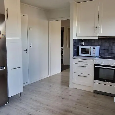 The Sea View. 3 Br Dom wakacyjny Tokenes