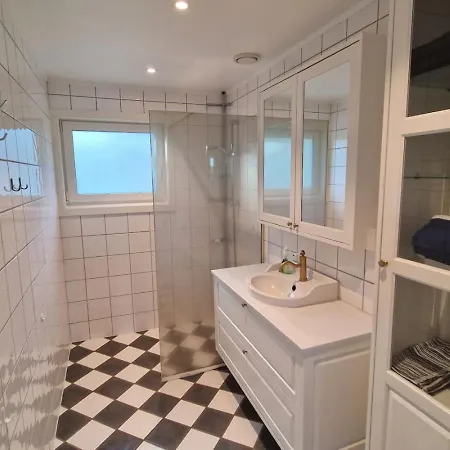 בית נופש The Sea View. 3 Br *